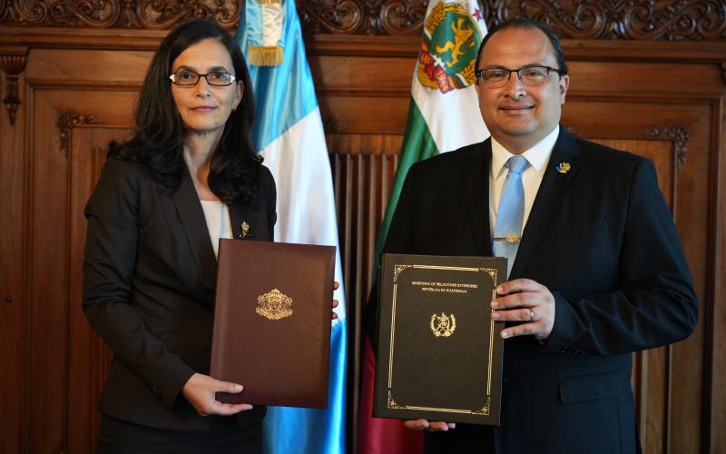 Guatemala y Bulgaria suscriben Memorándum de Entendimiento de Consultas Políticas 