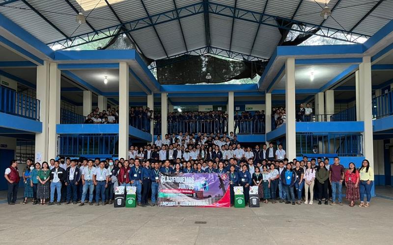 MARN capacita a 287 estudiantes de Alta Verapaz con el Reglamento 164-2021