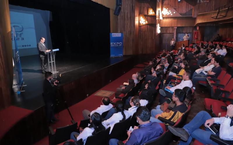   SEGEPLAN lleva a cabo la primera EXPO BECAS 2023