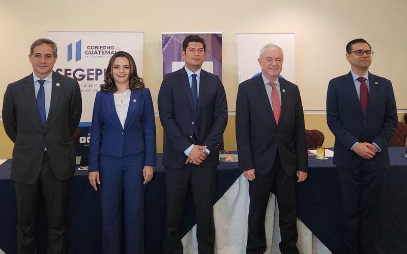  Gobierno de Guatemala y la FAO firman convenio para fortalecer a las MIPYME y la economía rural