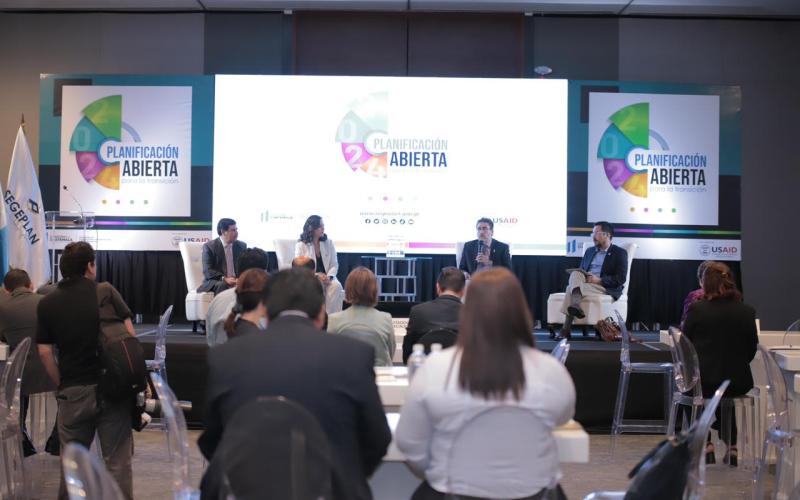 Sector ambiental da cumplimiento a metas relacionadas a la cobertura  eléctrica y conservación forestal