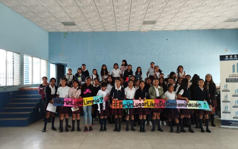 MARN en Jalapa impulsa la educación ambiental con talleres y diplomados