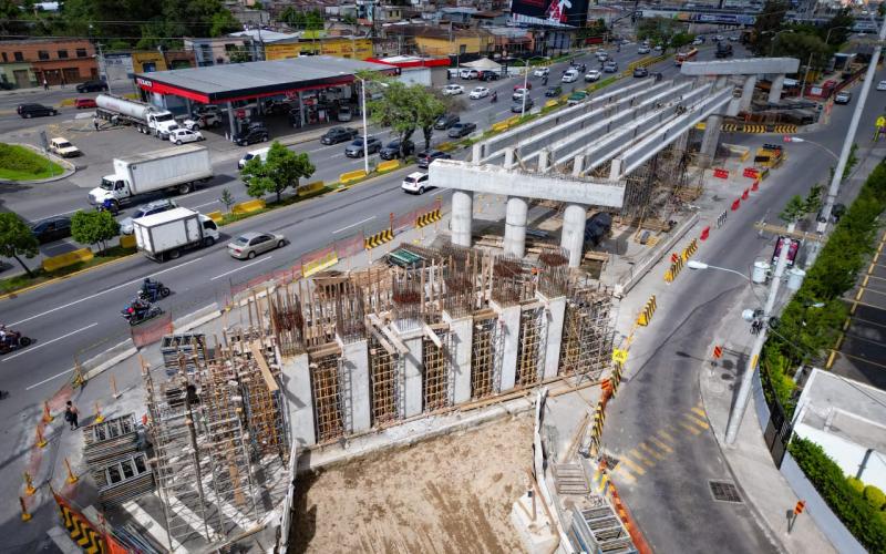 construcción Paso a Desnivel a cargo de FSS. 