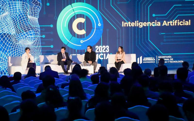 Panel converciencia 