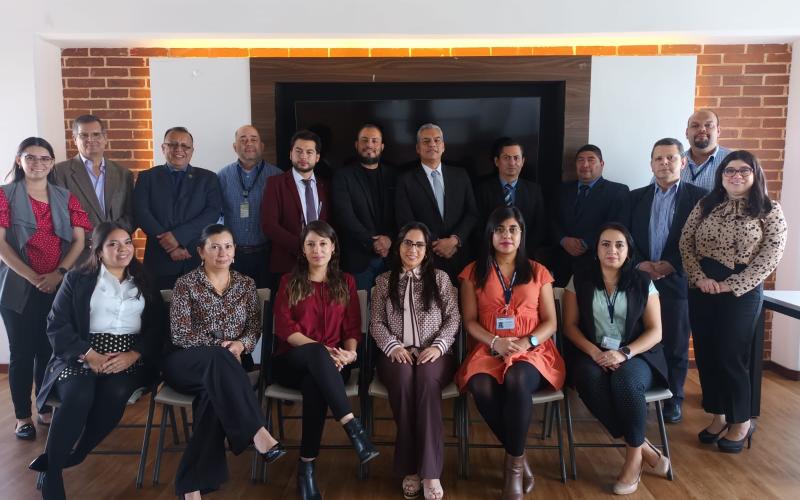 Integrantes de la Mesa 