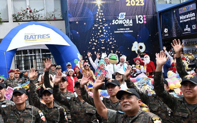 Ejército de Guatemala presente en la Edición 40 del “Maratón del Juguete 2023”.