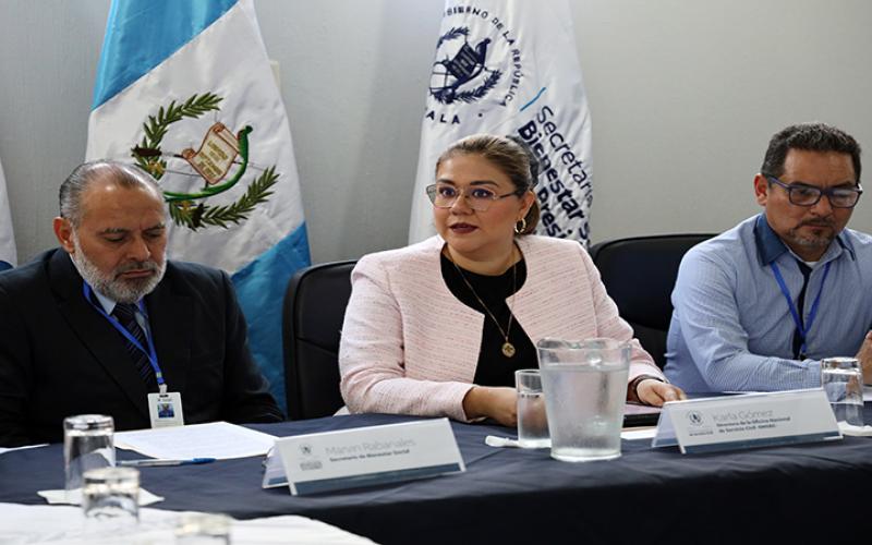 Directora de Onsec y Secretario de Bienestar Social en inicio de verificación y comparencia de personal