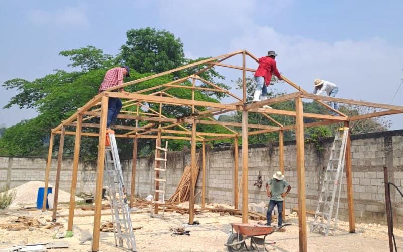 Avanza construcción de Centro de Producción de Pilones en Dolores, Petén