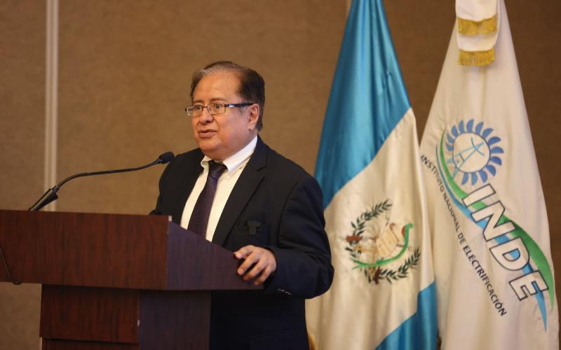  Ingeniero Víctor Hugo Ventura Ruíz, Presidente del Consejo Directivo del INDE.