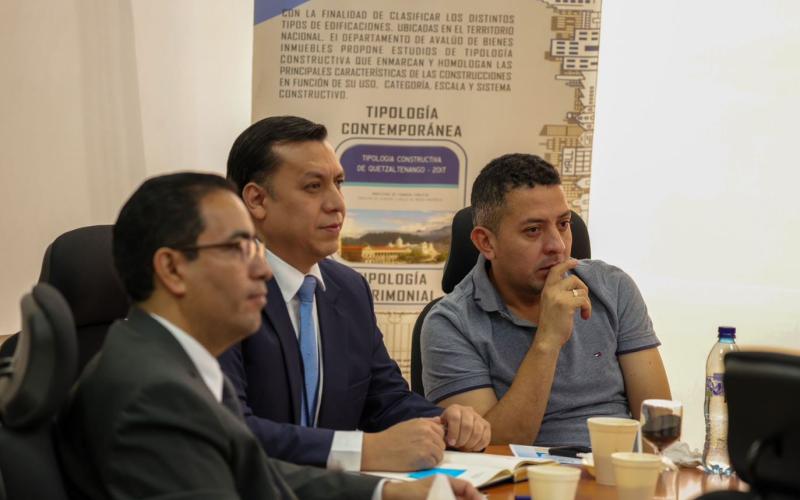 Reunión con alcalde de Masagua