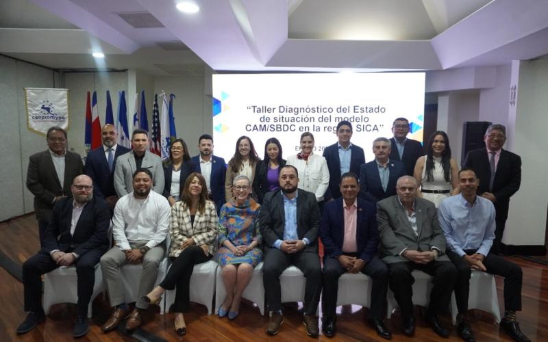 Reunión CENPROMYPE