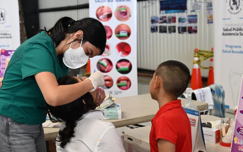 Fuerza Aérea Guatemalteca invita a la Feria Integral de la Salud.