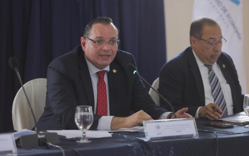 El objetivo principal es lograr que más productos guatemaltecos lleguen a otros países del mundo, lo que puede traducirse en más empleos, mejores ingresos y nuevas oportunidades para muchas familias.