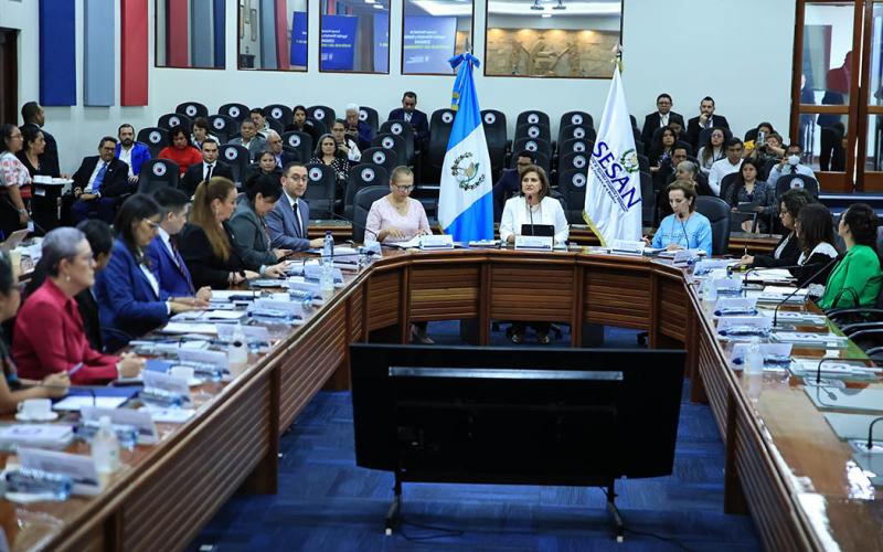 Gobierno fortalece acciones interinstitucionales para combatir la desnutrición aguda
