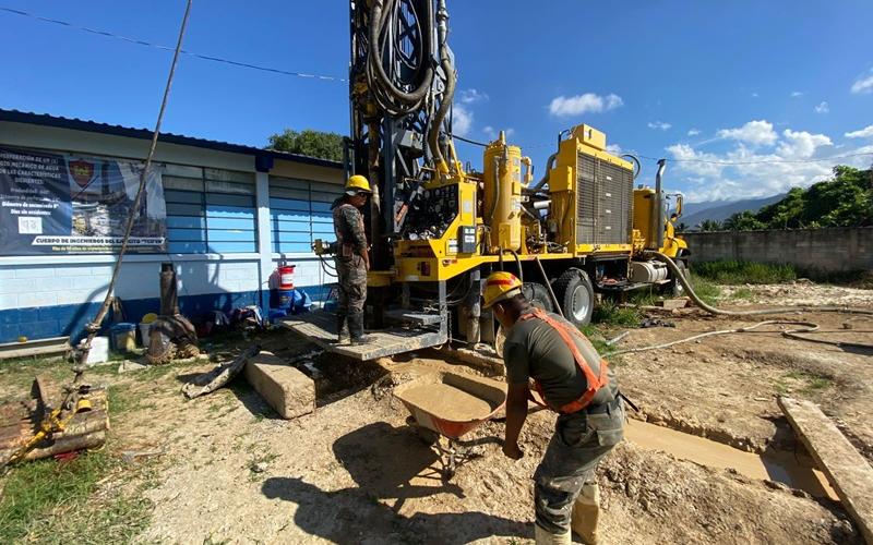 Cuerpo de Ingenieros del Ejército de Guatemala realizó perforación de pozo mecánico en Baja Verapaz.