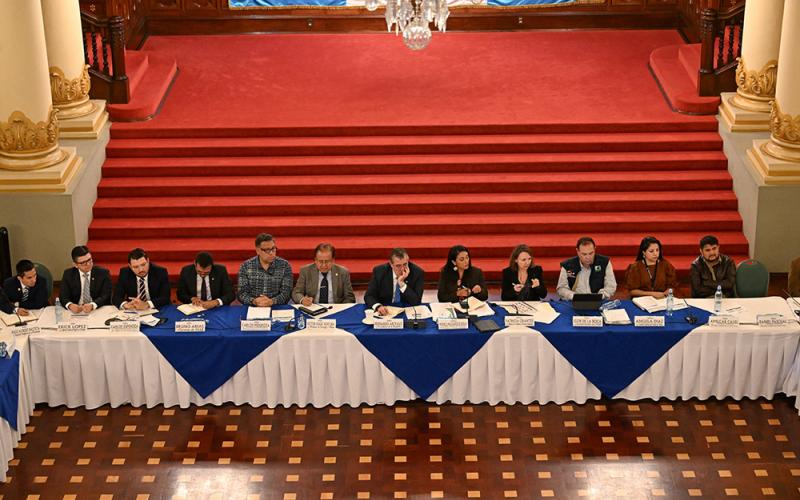 Gobierno y autoridades indígenas abordan rutas para garantizar derechos territoriales y certeza jurídica de la tierra