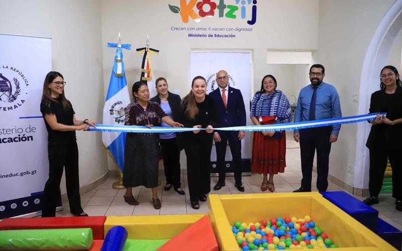 Mineduc inaugura Centro de Atención Integral para hijos e hijas de trabajadores