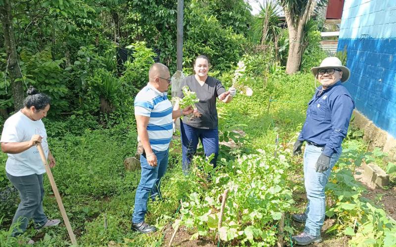 La base para la nutrición de San Pedro Ayampuc es el Huerto comunal