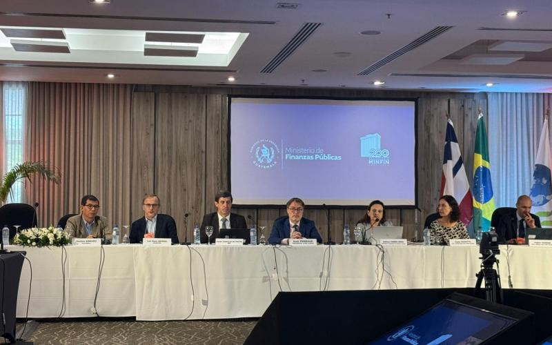 Guatemala expone su compromiso con la transparencia fiscal en reunión de la Iniciativa de América Latina del Foro Global de la OCDE