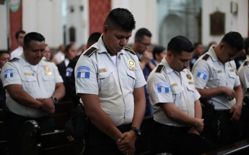 PNC celebra ceremonias de acción de gracias por sus 28 años de servicio a la nación