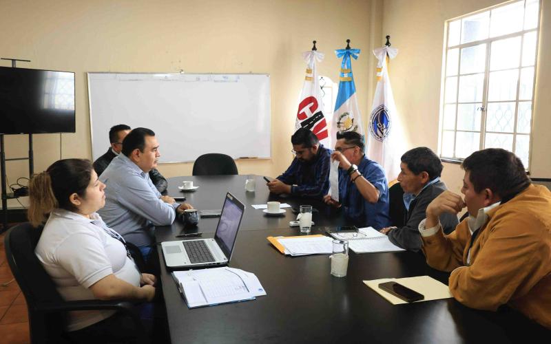 “Poniendo orden en la ruta”, DGT y transportistas unen fuerzas contra el transporte ilegal