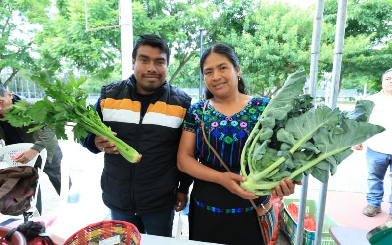 Impulso a la economía local con la realización de 83 Ferias del Agricultor