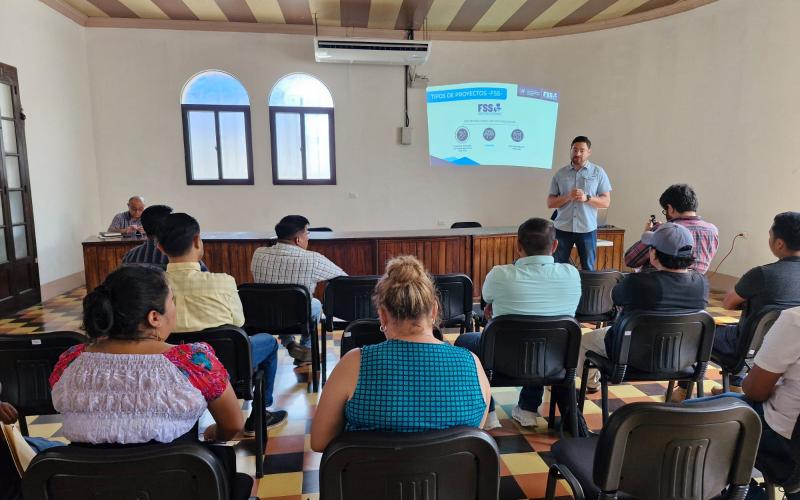 Capacitaciones del CIV a municipalidades agilizan gestión de proyectos 
