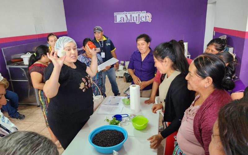 Promueven educación alimentaria en San Raymundo