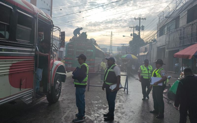 DGT refuerza acciones de supervisión vehicular en la Ciudad Capital