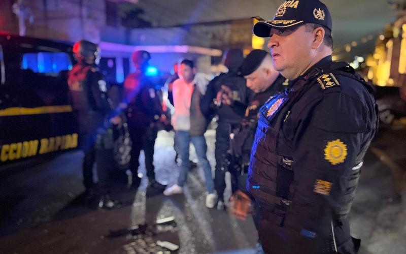 Rápida acción policial permite captura de hombre armado en zona 3 capitalina