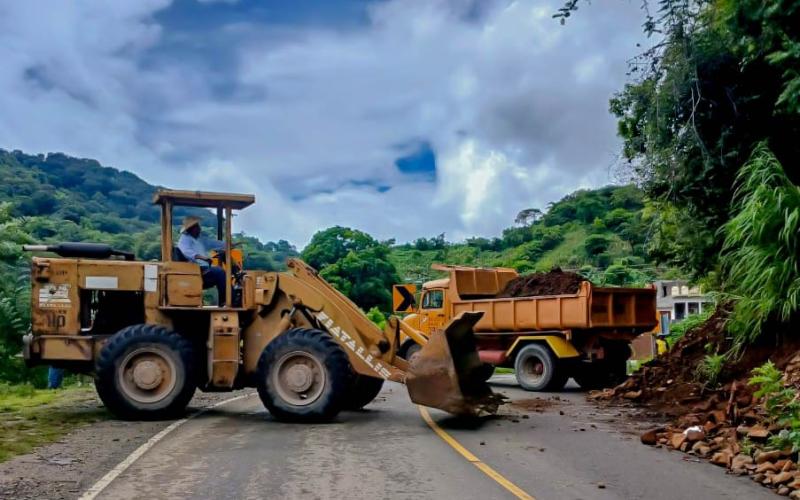 Más de 12 emergencias atendidas por Caminos durante octubre