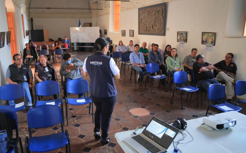 capacitaciones sobre enfoque de género y acoso laboral