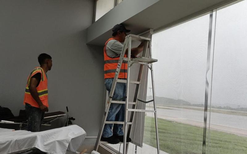 Aeropuerto Internacional Mundo Maya continúa con la renovación de su imagen 