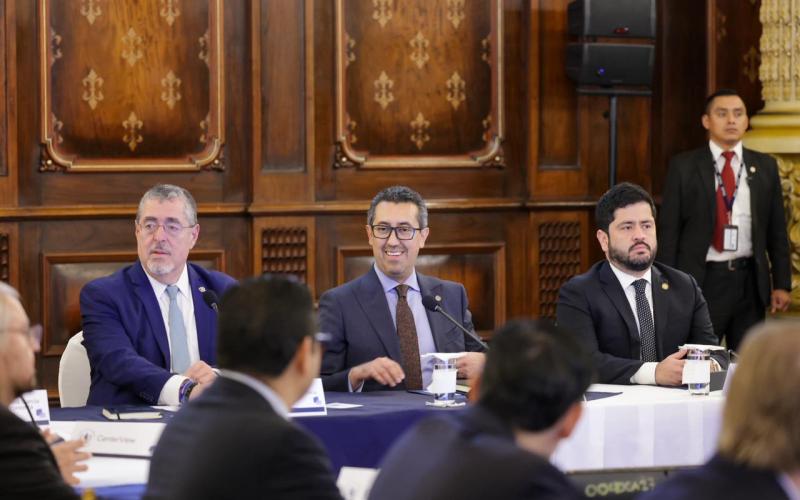 Minapa presenta avances para acercar a Guatemala al grado de inversión