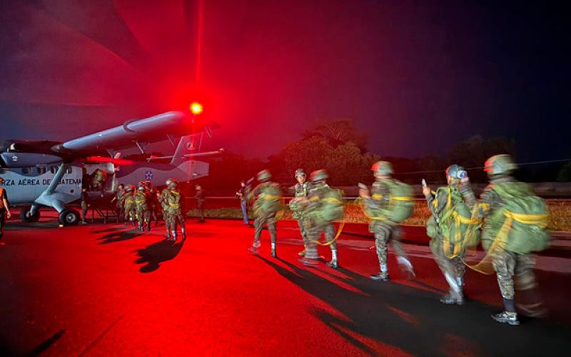 Ejército de Guatemala intensifica acciones de control y seguridad en la divisoria Guatemala–México.