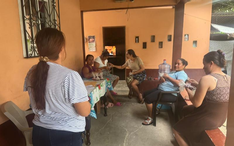 Entrega de semillas fortalece seguridad alimentaria en Melchor de Mencos