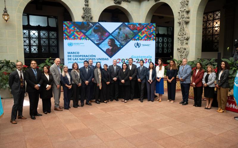 El Marco de Cooperación fue firmado por los representantes de agencias y programas del Sistema de Naciones Unidas 