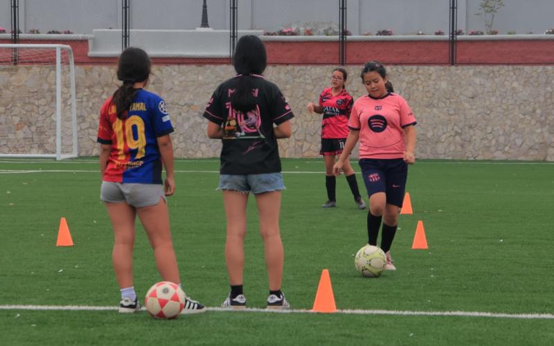 Parque Deportivo y Recreativo Los Mixcos 