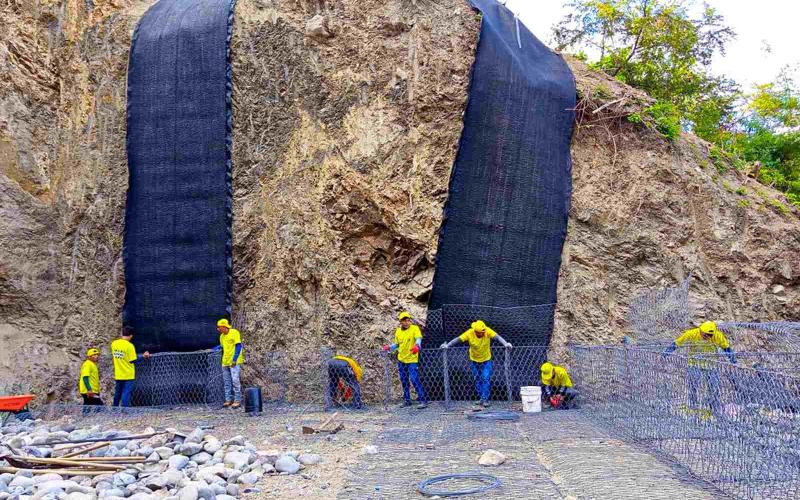 ¡Avanzamos en la recuperación de la RN-19 entre El Progreso y Jalapa! 