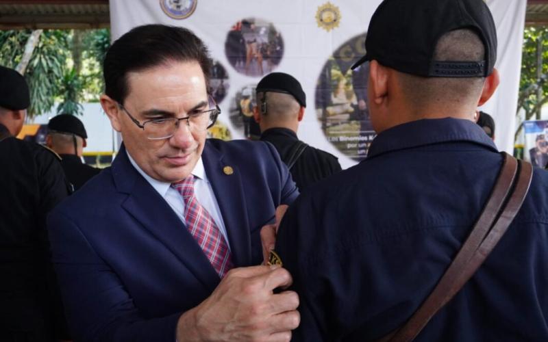 Nuevos binomios K-9 reforzarán lucha contra delitos transnacionales