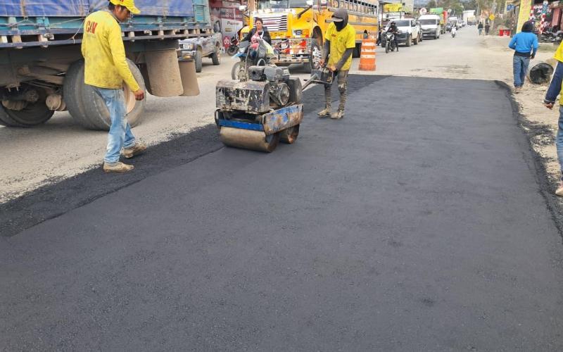 Mejoran la ruta que conecta servicios clave en Huehuetenango