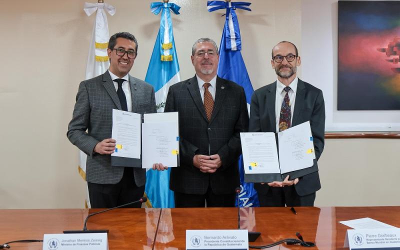 Minfin y Banco Mundial suscriben convenio para modernizar las finanzas públicas