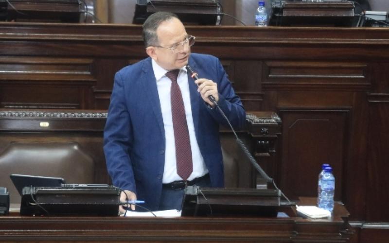 Ministro en el Congreso