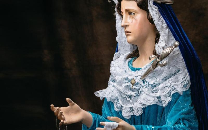 Música, tradición y fe se unen en Escuintla para celebrar el retorno de Nuestra Señora de Dolores. 