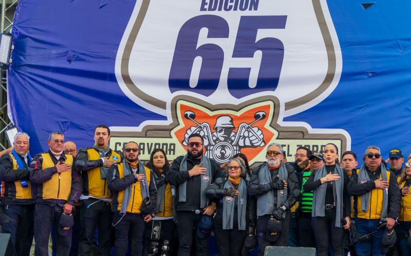 Caravana del Zorro arriba a su sesenta y cinco aniversario entre fe y estruendo de motores