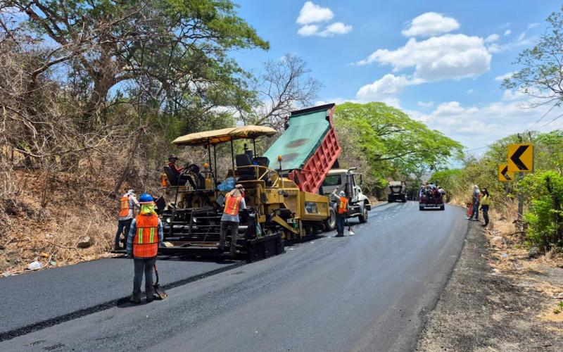 Mejoran la conectividad en la frontera de Jutiapa con nuevos trabajos viales