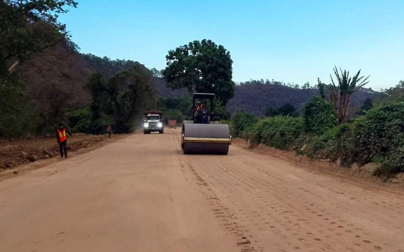 San Carlos Alzatate y Aldea Morazán contarán con un mejor camino