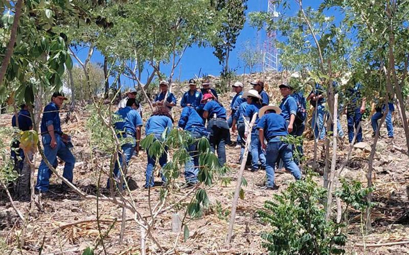 Estudiantes de la ENCA aprenden en campo experiencias de conservación y manejo del agua