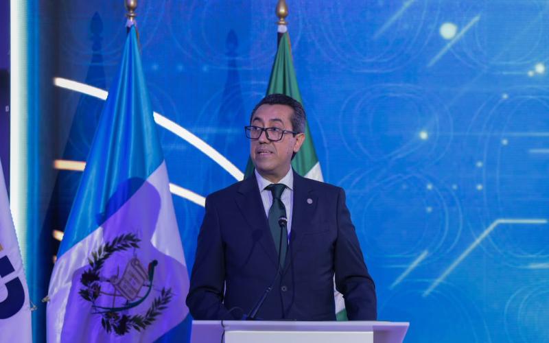 Ministro de Finanzas destaca liderazgo de Guatemala con nueva Ley antilavado