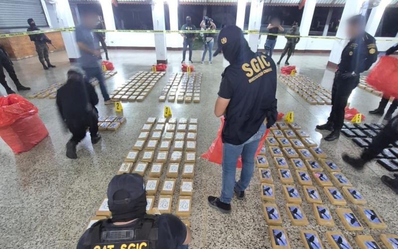 Mingob destaca estrategia para afectar la movilidad de las estructuras del narcotráfico